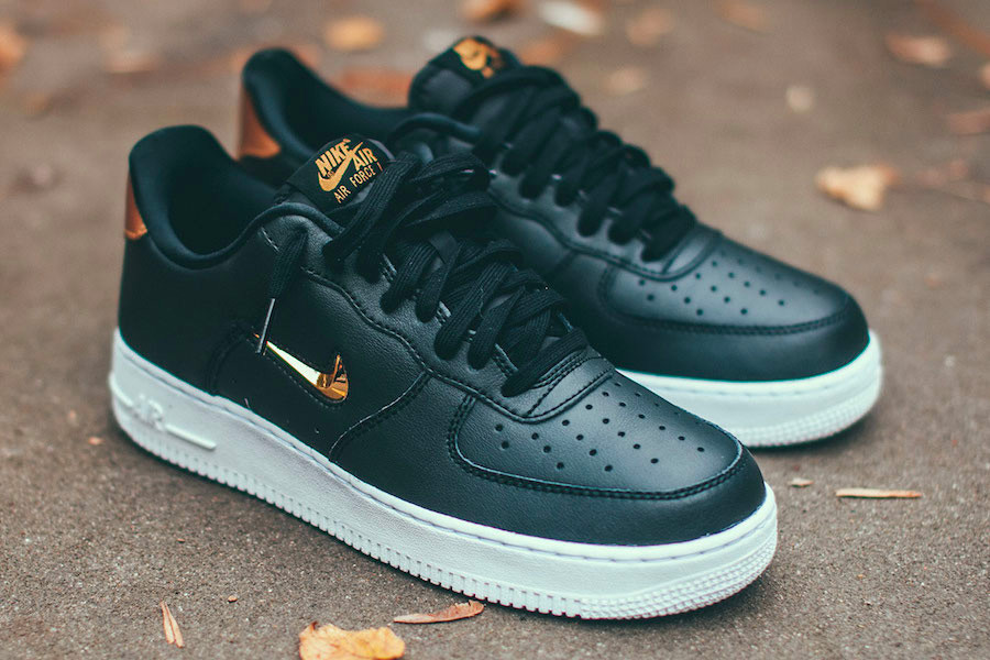 nike air force 1 lv8 black and gold 